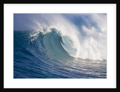 Breaking waves at a surfing area called Peahi, north shore of Maui, Hawaii by Anonymous