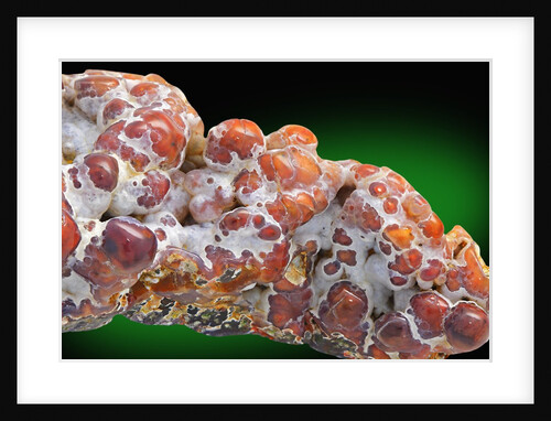 Chalcedon mineral by Anonymous