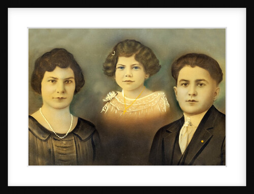 Mother and father pose with their five year old girl in a colorized portrait, ca. 1925 by Anonymous