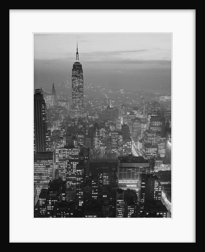 Night view manhattan empire state building looking south from midtown by Anonymous