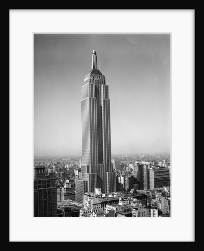 1930s new york city empire state building full length without antennae by Anonymous