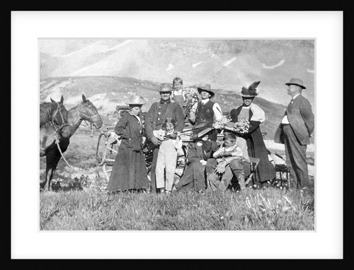 Extended family poses in Colorado, ca. 1900 by Anonymous