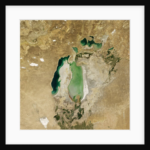 Satellite view of the Aral Sea in 2005, with the 1960 shoreline super-imposed by Anonymous
