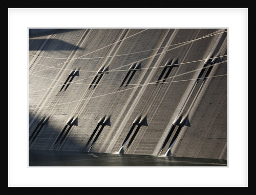 Ground Coulee Dam, Washington by Anonymous