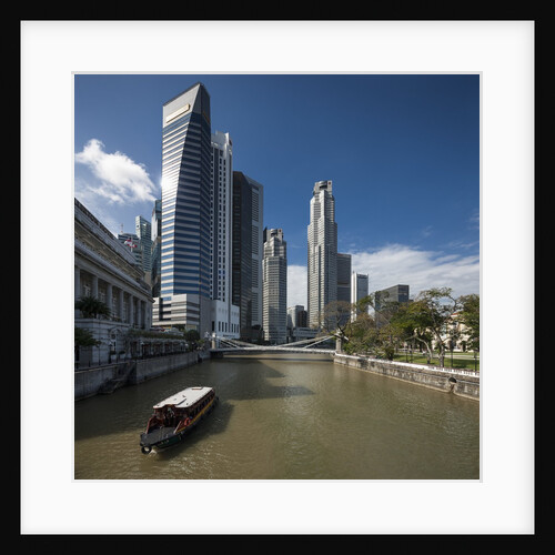 Boat on the Singapore river, the Cavenagh Bridge and the downtown by Anonymous