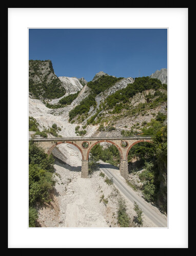 Marble quarry at Colonnata by Anonymous