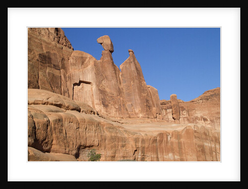 Rock formations at Park Avenue in Arches National Park by Anonymous