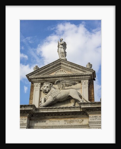 Top of Arsenal entrance with Carvings and Statues by Anonymous