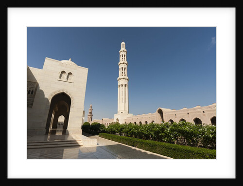 Sultan Qaboos Grand Mosque in Muscat by Anonymous