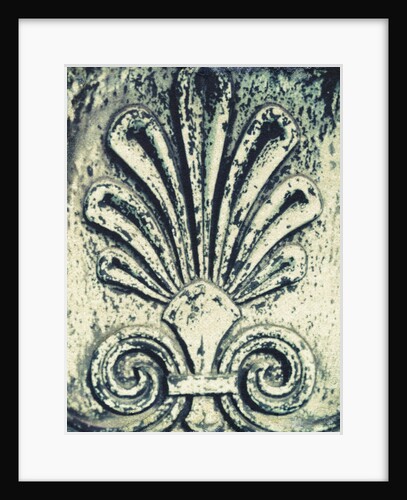 Fleur-de-Lis by Jennifer Kennard