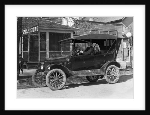 Model T Ford When It Was New by Anonymous