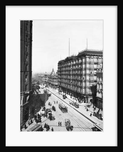 Streetcars in Front of Palace Hotel by Anonymous