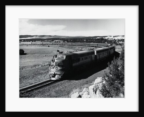 Train Full Length On Curved Track by Anonymous