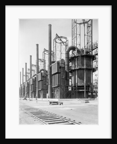 View Of Cracking Stills @ Oil Refinery by Anonymous