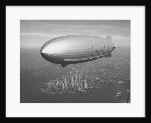 Dirigible Macon Over New York City by Anonymous