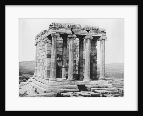 Tempel de la Victoire Aptere by Anonymous