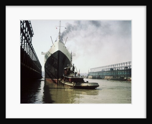 Queen Mary Leaving New York City Pier by Anonymous