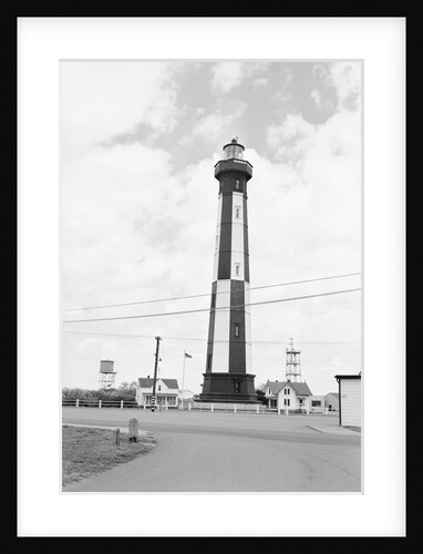 Cape Henry Lighthouse by Anonymous