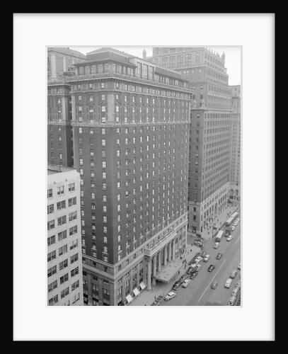 Hotel Pennsylvania in New York City by Anonymous
