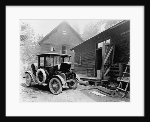 Charging the Battery of a Detroit Electric by Anonymous