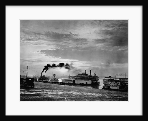 Steamships on the Ohio River by Anonymous