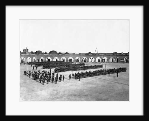 48th New York Infantry at Fort Pulaski by Anonymous