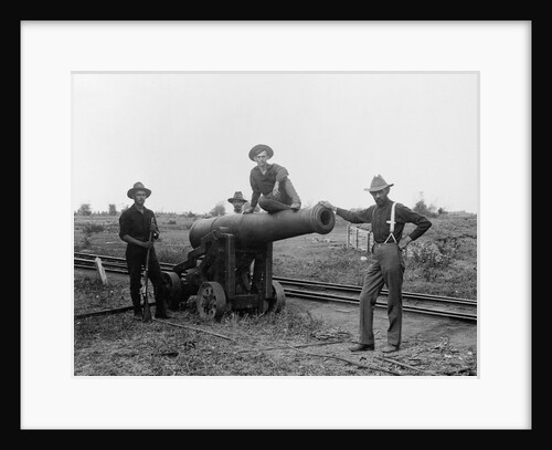 American Soldiers and Cannon During Philippine Insurrection by Anonymous