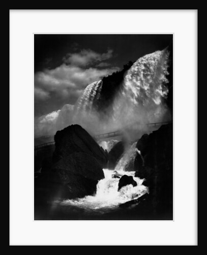 Niagara Falls from the Cave of the Winds by Anonymous