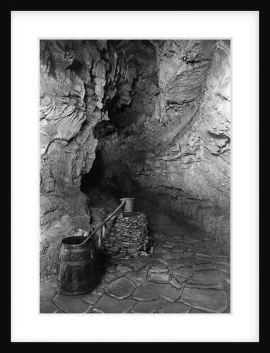 Mammoth Onyx Cave in Kentucky by Anonymous