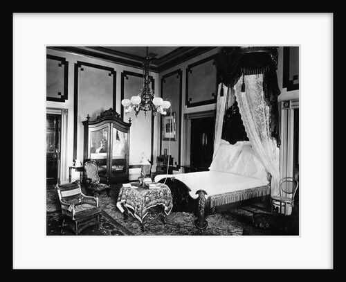 Lincoln Bedroom in White House by Anonymous