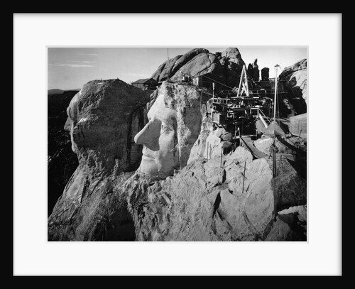 Washington,Jefferson'S Heads/Mt Rushmore by Anonymous