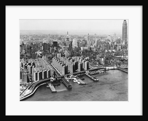 Vastness of Manhattan by Anonymous