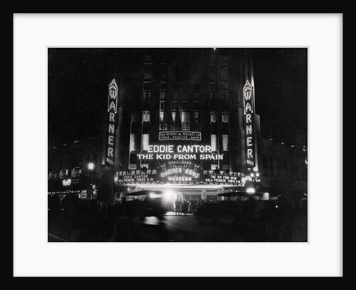 Crowds Waiting to See Eddie Cantor Movie by Anonymous