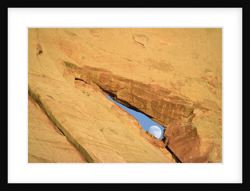 Moon and Peek-a-Boo Arch by Anonymous