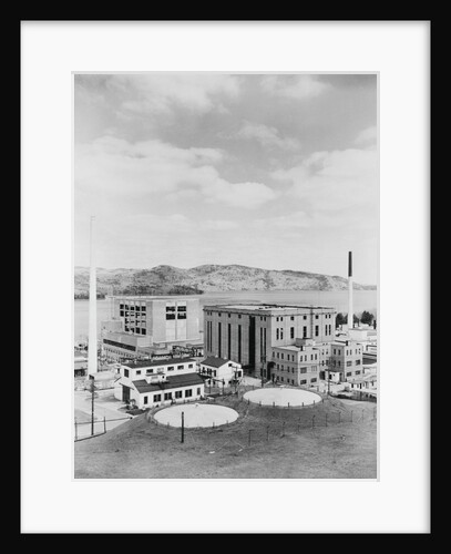 Buildings Housing Reactors by Anonymous