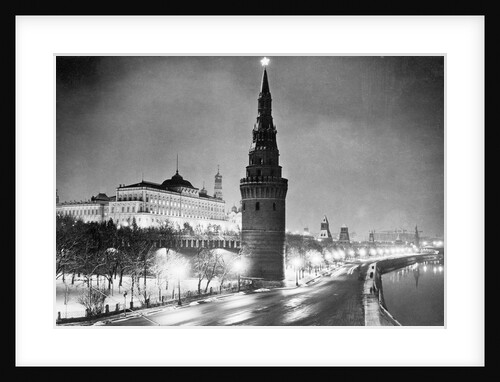 Nighttime at Kremlin Area by Anonymous