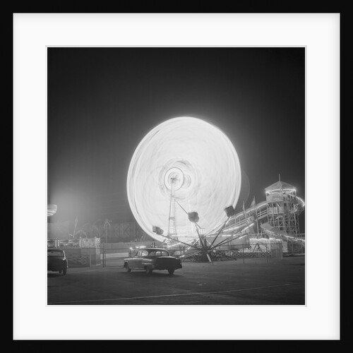 Spinning Ferris Wheel by Anonymous