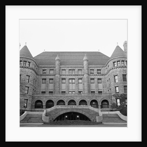 The American Museum of Natural History by Anonymous
