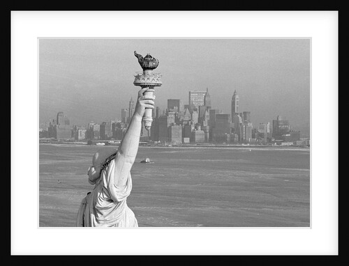 Statue of Liberty by Anonymous