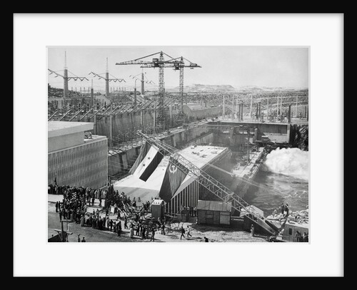 Soviet-Egyptian Ceremonies at the Aswan Dam by Anonymous