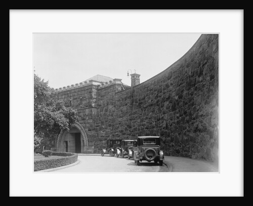 Holmesburg Jail by Anonymous