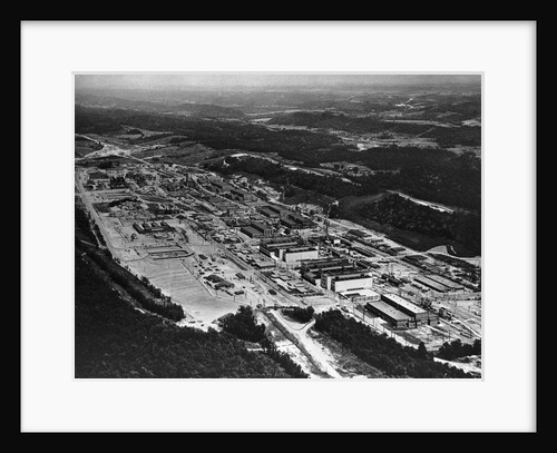 Oak Ridge Electromagnetic Plant by Anonymous