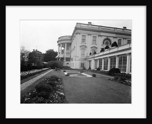 Southeastern Side of White House by Anonymous