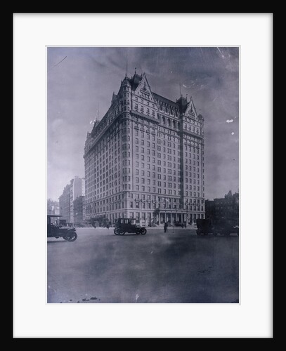 Early Photo of New Plaza Hotel by Anonymous