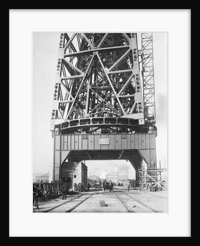 350 Gross Ton Crane by Anonymous