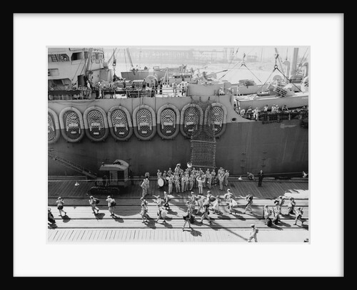 Troops Embarking at Hampton Roads by Anonymous