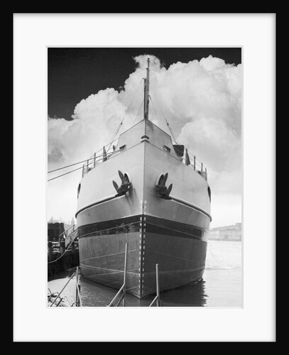 Syncline Oil Barge by Anonymous