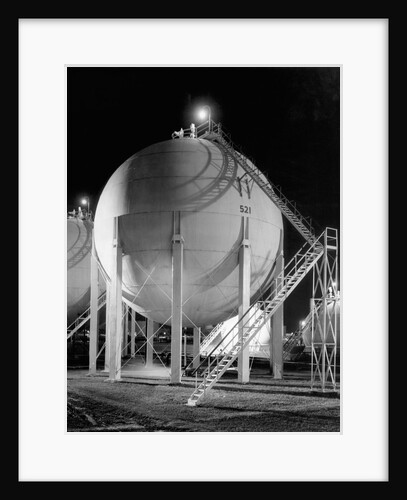 Horton Spheres by Anonymous
