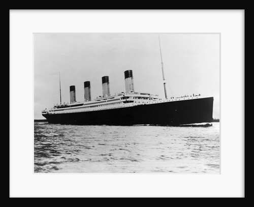 The Titanic Sails on the Ocean by Anonymous