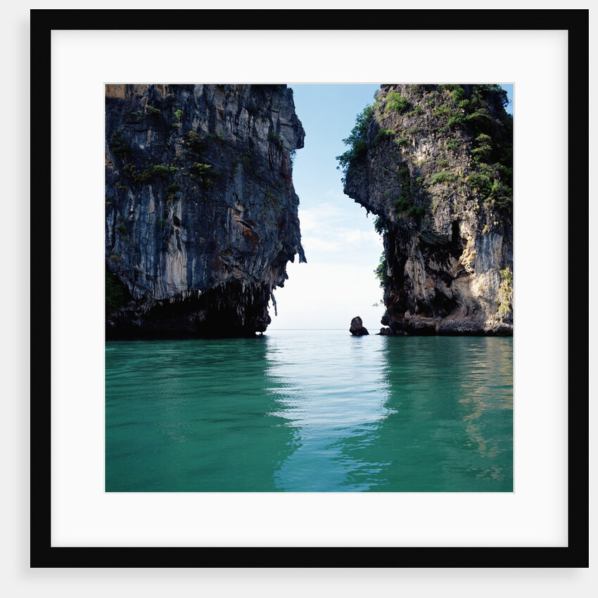 Thai coastline by Anonymous